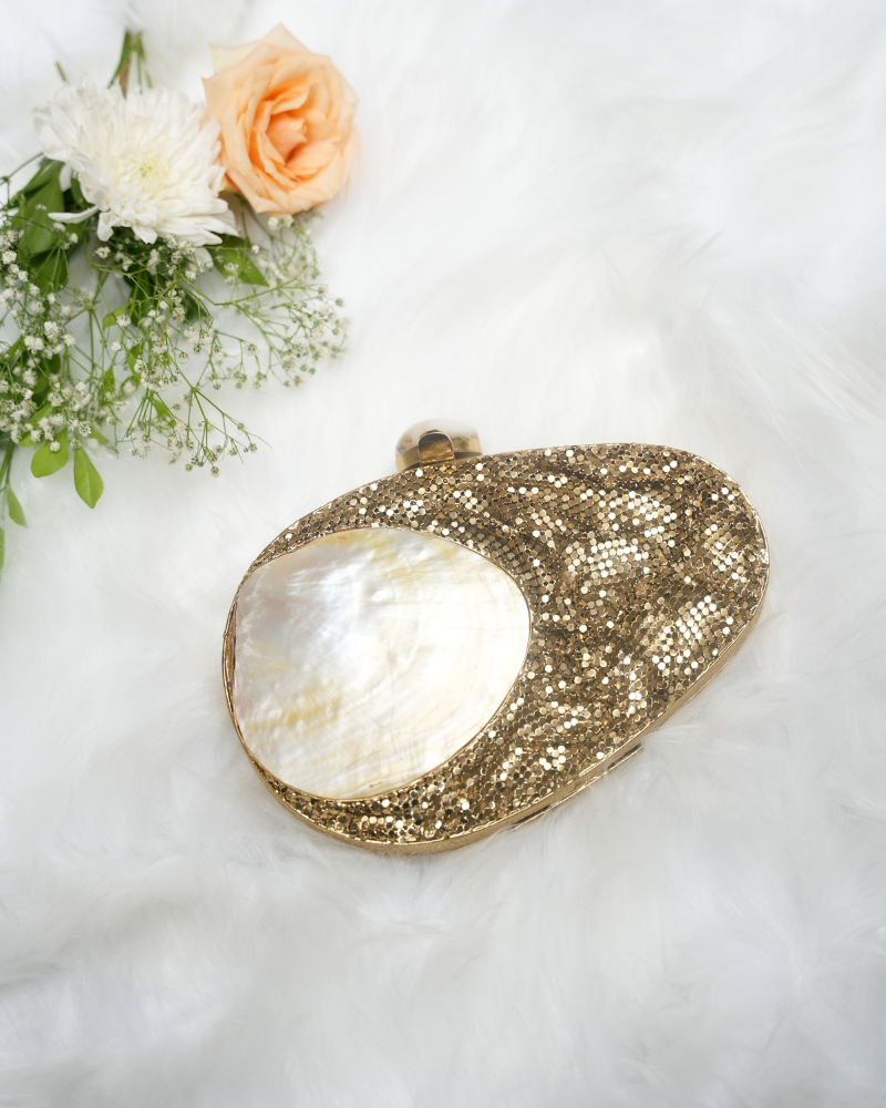 Scintillating Daughter of Pearl